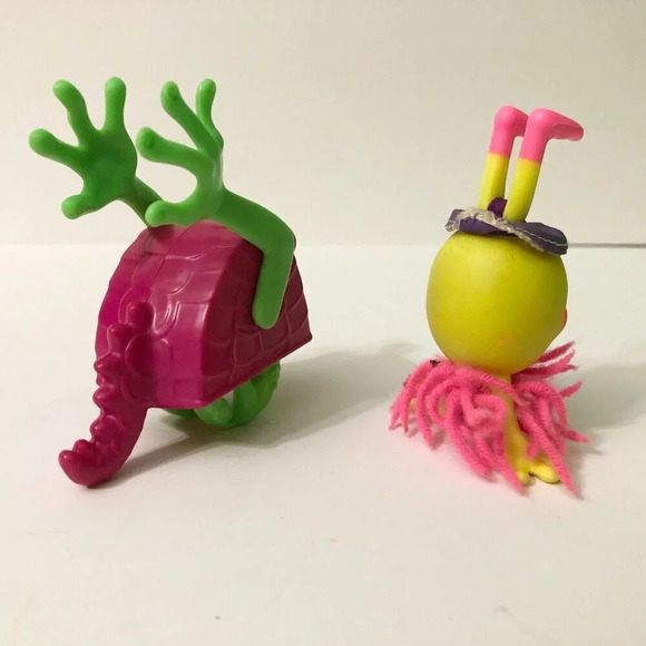 Vintage 1969 Mattel Upsy Downsy Downy Dilly Playset with Board and Book - Picture 9 of 16